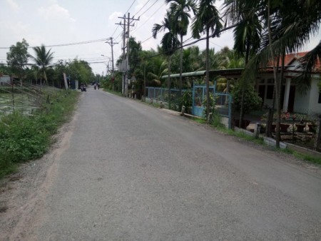 CẦN VỐN BÁN GẤP ĐẤT - NHÀ XÃ NHỊ BÌNH, H. HÓC MÔN, 742,4 M2, VỊ TRÍ ĐẸP, ĐƯỜNG LỚN LÀM BIỆT THỰ, NHÀ XƯỞNG, TƯỜNG BAO SẴN