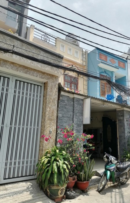 Bán nhà mặt tiền kinh doanh buôn bán hẻm xe hơi 458 Huỳnh Tấn Phát Quận 7