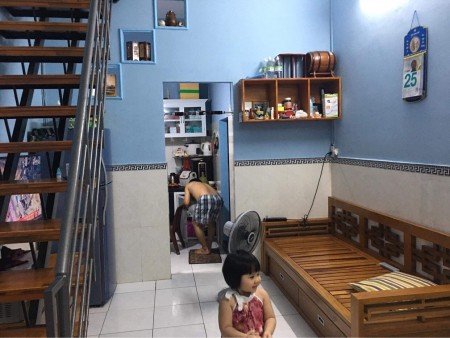 Cần tiền bán gấp nhà Tân Phú rẻ hơn thị trường giá 2,65 tỷ, 1 trệt 1 lầu thương lượng