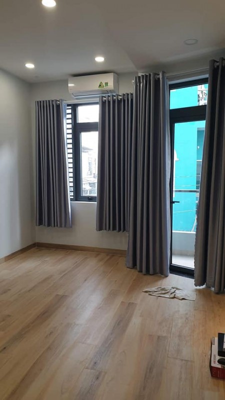 Ngộp Ngân hàng bán gấp nhà Lạc Long Quân Q. TB - 3 tỷ 85 thương lượng