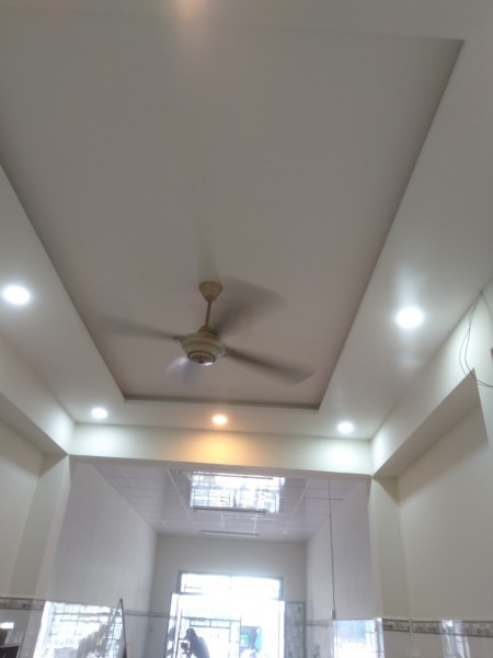 Cho thuê nhà nguyên căn đường số 33, Q.7