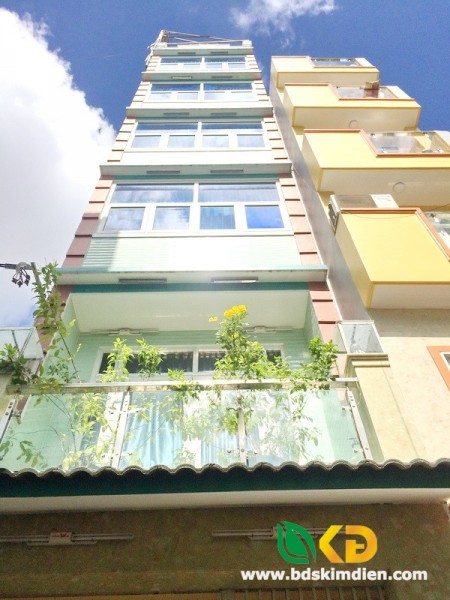 Nhà bán MT Q1, DT 4.2 x 25m, 1 trệt 5 lầu, giá 23.5 tỷ TL.