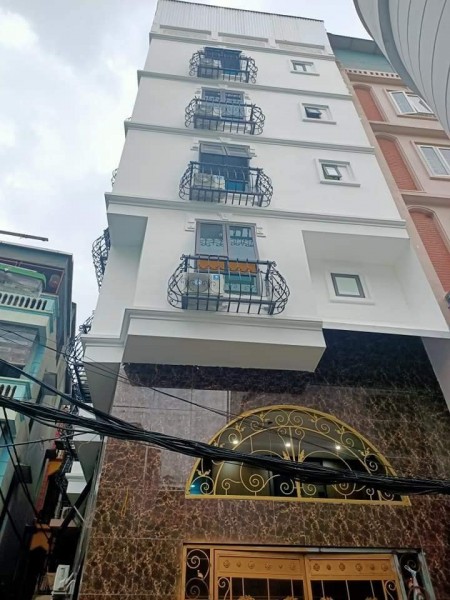 Bán Khách Sạn Full Nội Thất Đẳng Cấp Châu Âu 7 Tầng 22 phòng 26 tỷ 0982188151