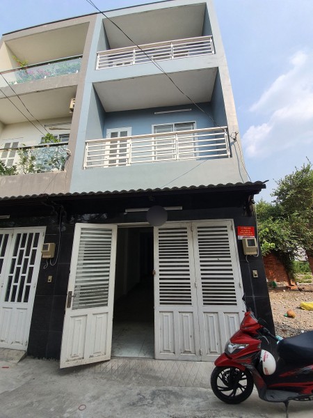 Bán nhà quốc lộ 13 Hiệp Bình Phước 1 trệt 2 lầu hẻm ô tô 58m2