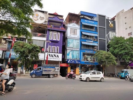 BÁN NHÀ - XÃ ĐÀN 2 MẶT PHỐ 20M VỈA HÈ.ĐANG CHO THUÊ 70TR/TH DT 66M x 4 TẦNG. MT 4.2M. GIÁ 28.5 TỶ