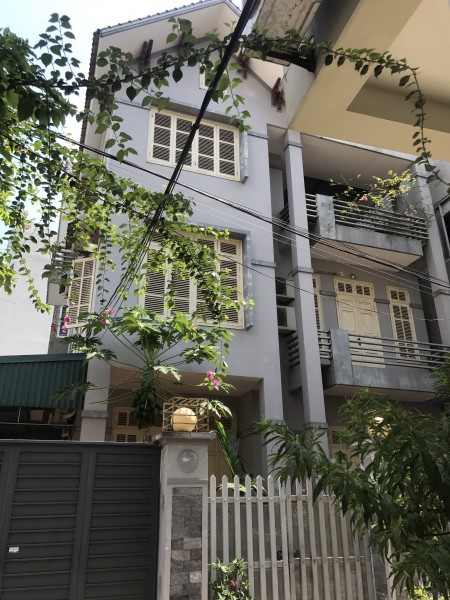 Bán gấp Biệt Thự Ngọc Thụy 165m2, 4T, MT 12m, giá 10.5 tỷ. Khu Vip, đầu tư, KD, Ở sướng