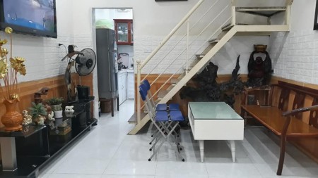 LÔ GÓC, Hoàng Hoa Thám, Ba Đình 25m2 chỉ 1.85 tỷ