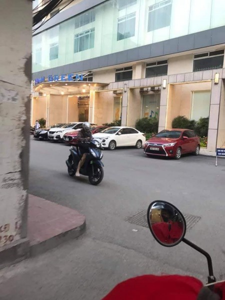 NHÀ ĐẸP Ở NGAY VỊ TRÍ SIÊU ĐẸP NGÕ THẲNG TẮP CÁCH MẶT PHỐ 40M