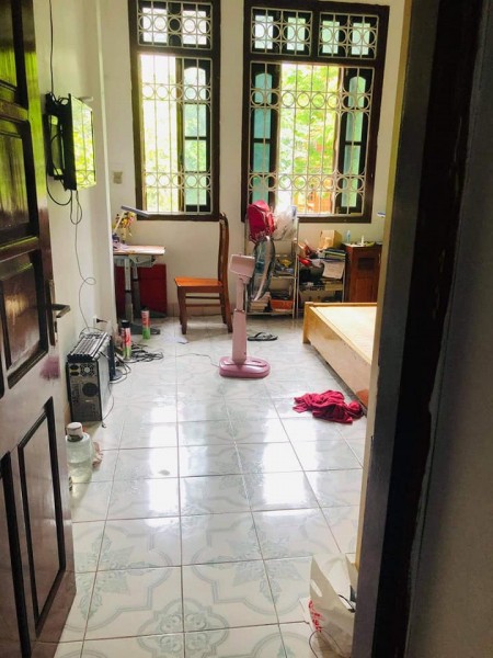 BÁN ĐẤT TẶNG NHÀ, HUYẾT MẠCH QUẬN HOÀNG MAI, 5.5 TỶ OTO 7 CHỖ VÀO NHÀ