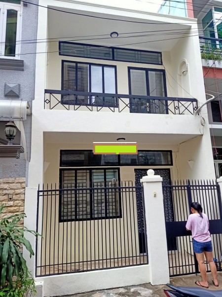 Nhà Lê Văn SĨ 4,5x15, trệt, lầu, 2PN – 13tr
