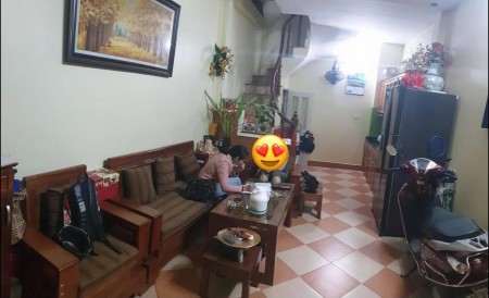 Bán nhà phố Minh Khai,Thêm nước sơn long lanh ở ngay 30m2 x 4 Tầng x MT 4m giá 2.3 tỷ