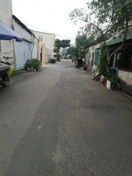 Nhà Nguyễn Ảnh Thủ lô góc 2 mặt hẻm xe hơi xe hơi ngủ trong nhà ngay ngã ba Đông Quang 5 tầng chỉ 5.9 tỷ
