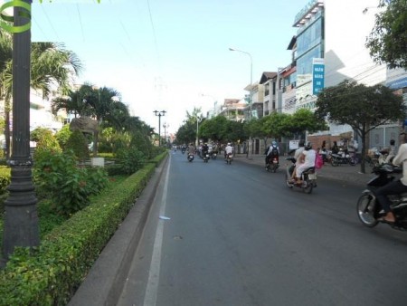 Nhà cho thuê nguyên căn MT đường Bàu Cát Đôi (8x18m) Nhà trệt 3 lầu phường 14 Tân Bình