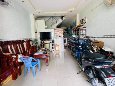 Hẻm 8m KD Thoại Ngọc Hầu Tân Phú 45m2 chỉ 4tỷ4 gần BigC