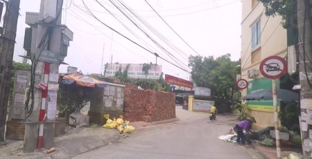 Bán nhà 4 tầng HOÀNG MAI, Ngõ rộng, phân Lô, Ôto đỗ TRƯỚC cửa - nhà 55m2, 5,7 tỷ.