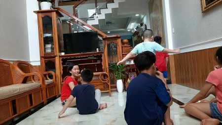 Bán nhà Q12 gần Thống Nhất Gò Vấp, 3 lầu, 4 phòng ngủ, giá 4 tỷ 9