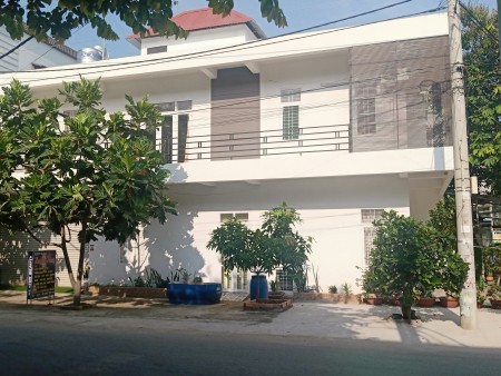 Cho thuê nhà làm văn phòng công ty hoặc ở gia đình