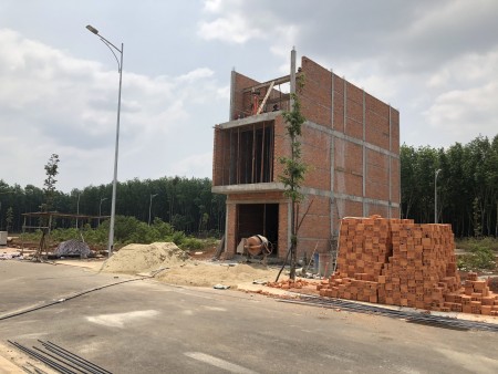 Chính chủ cần bán 100m2 đất sổ đỏ liền kề quần thể Ecocity Premia giá tốt.