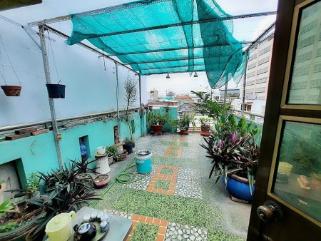 Bán gấp nhà 2 lầu sân thượng hẻm Xe Hơi 6m đường Thái Phiên, P8, Q11, Giá 5,8 tỷ