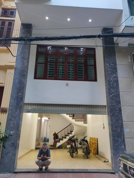 Bán Nhà Phố Trung Liệt, Đống Đa, 65m2, 5T, 13.7 Tỷ, Ô Tô Qua, Kinh Doanh Sầm Uất