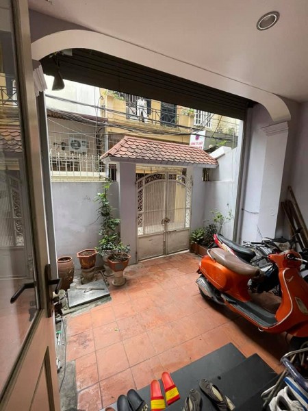 BÁN GẤP NHÀ RIÊNG QUẬN CẦU GIẤY- 82M2-4 TẦNG- NHỈNH 10 TỶ CÓ THƯƠNG LƯỢNG.