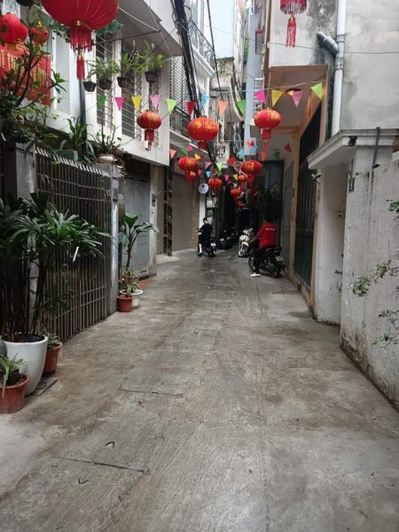 Bán Nhà Vũ Trọng Phụng 50m2, Mặt Tiền 4.5m, Gần Phố, Ngõ Rộng Đẹp, Nhà Đẹp Ở Ngay