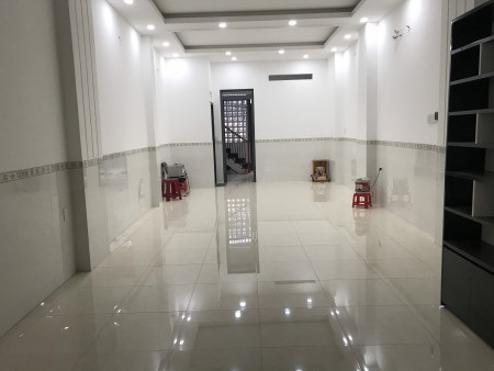 Chính chủ cho thuê MB kinh doanh 80m2 tại 312/70 Quang Trung P10 GVấp giá 18tr/th