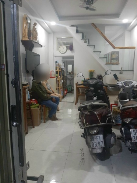 Chính chủ cần bán gấp nhà Trần Văn Quang – 36m2 giá chỉ 3 tỷ 8 bớt lộc