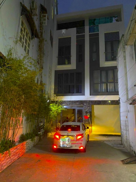 Bán nhà hẻm xe hơi đường Lam Sơn,Tân Bình, giá Rẻ, 43m2, 4 Tầng,4 PN