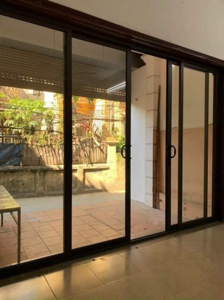 Bán nhà ÂU CƠ_TÂY HỒ gara ô tô, nhà đẹp, kinh doanh