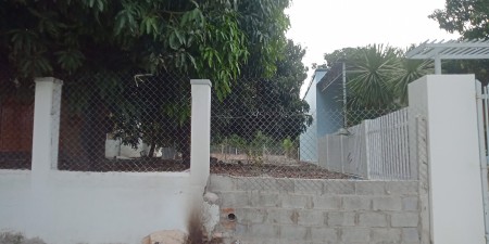 Cần vốn đầu tư nên cần bán gấp lô đất mặt tiền đường Phạm Văn Đồng ngay trung tâm hành chính huyện Cam Lâm