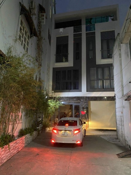 Bán nhà phố Đường Lam Sơn-Yên Thế,44m2(nở hậu),1trệt 3 lầu giá 8.2 tỷ