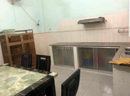 Cho thuê nhà có nội thất 3 phòng ngủ 8tr hẻm 710 Huỳnh Tấn Phát. Quận 7