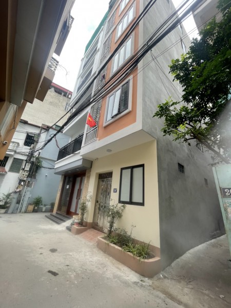 CẦN BÁN NHÀ MỚI ĐẸP 48M2 5 TẦNG - NHIỀU TIỆN ÍCH - CÔNG NĂNG SỬ DỤNG TỐI ĐA - GIÁ SIÊU ĐẸP 4.8 TỶ