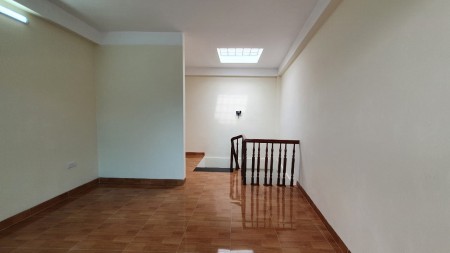 CHUỖI LIỀN KỀ SANG TRỌNG TẠI ĐỊNH CÔNG THƯỢNG - XE BA GÁC CHẠY, NGÕ THÔNG, KINH DOANH TỐT, SẦM UẤT