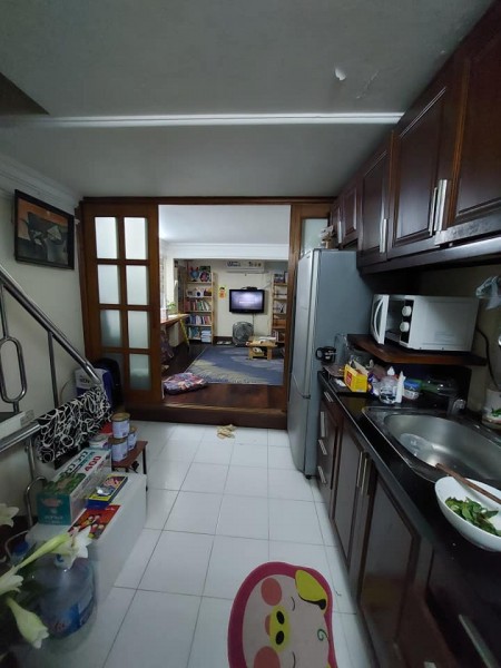 Bán nhà Ngõ 226 Phố Lê Duẩn, Ô tô đỗ cách 15m,18/23m2, giá 2,3tỷ.