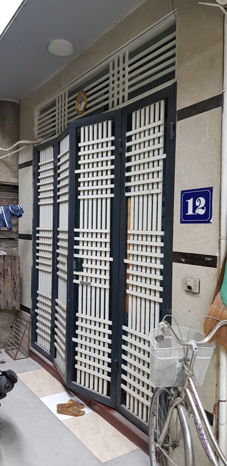 Bán nhà Vĩnh Hưng phân lô diện tích rộng vuông đẹp