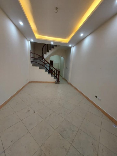 Bán nhà phố Minh Khai,Kinh doanh,Sổ nở hậu,Ở ngay được 44m2 giá 3.6 tỷ