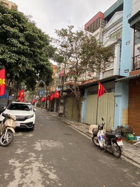 Nhà mặt phố Vũ Thạnh, Đống Đa, 100m2. 5 tầng, 17 tỷ.