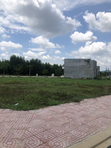 Thanh lí đất nền giá rẻ tại khu nhà ở Thăng Long Residence