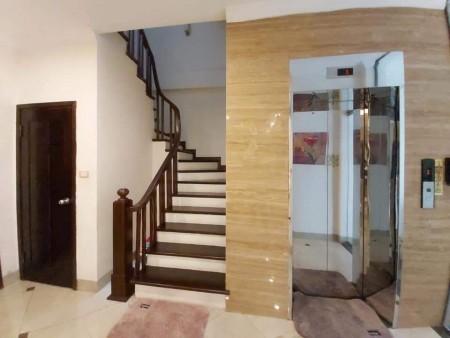 BÁN HÀNG HIẾM PHỐ QUAN NHÂN, QUẬN THANH XUÂN. 7 TẦNG, THANG MÁY, KD DÒNG TIỀN, GIÁ 7.4 TỶ!