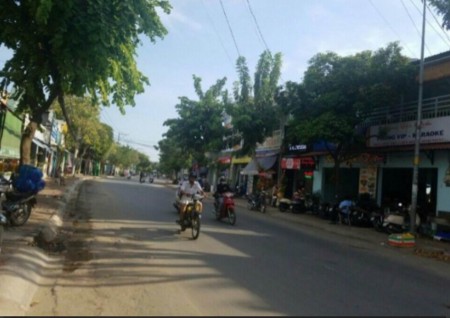 Bán Nhà Mặt Tiền, Quận 2, Cách Nguyễn Duy Trinh 50m.Giá 15.8 Tỷ