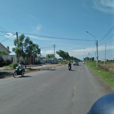 Chính chủ cần bán căn nhà nằm ngay Tân lân ,Cần Đước