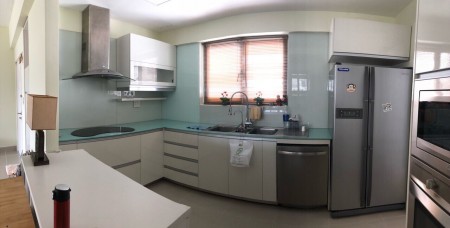 Cần cho thuê căn hộ cao cấp Garden Court 1 trung tâm PMH giá rẻ 25tr500 căn 145m2 view Đông Nam nhìn bến du thuyền