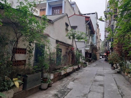 BÁN NHÀ SIÊU TO GIÁ RẺ PHỐ NGÔ QUYỀN HÀ ĐÔNG, 46M, 3.6 TỶ