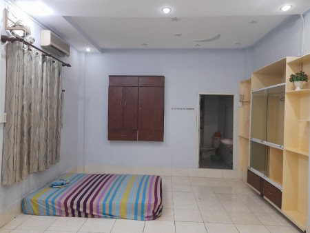 Bán Nhà Đường Ngô Gia Tự Quận 10 Diện tích 35m2 chỉ 5.3tỷ.