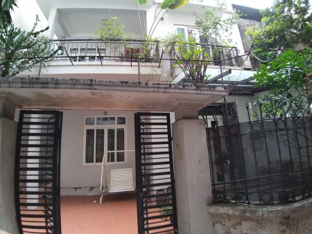 Bán Biệt Thự sân vườn đẳng cấp Vĩnh Phúc Ba Đình. Xem là mê. DT 172m2, 3T, MT 9,3m, Giá 14,5 Tỷ.