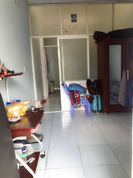Giá bất ngờ 32m2 Trần Thánh Tông, 2 tầng BTCT 3.15 tỷ TL