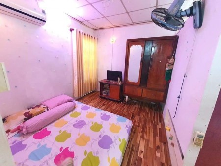Cần bán nhà cách HXH 10m CMT8,Tân Bình 35m2 giá nhỉnh 2,8 tỷ siêu hiếm.