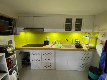 Bán nhà phố Văn Cao, Ba Đình, hà nội 5 tầng, ô tô đỗ trước cửa
